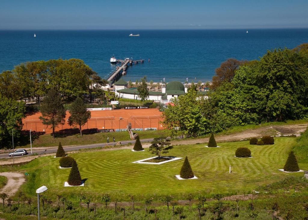 Hotel Stranddistel Rügen Goehren  Buitenkant foto